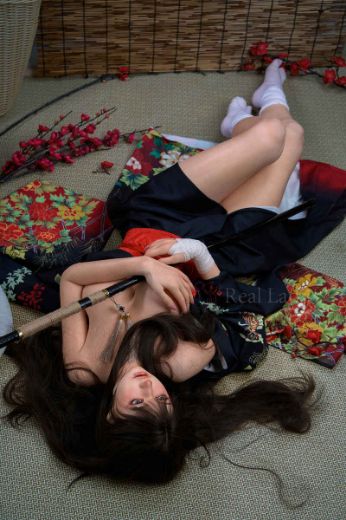 Picture of 150cm/4ft11 F-cup Silicone Sex Doll Evie – Dangerous Heiress