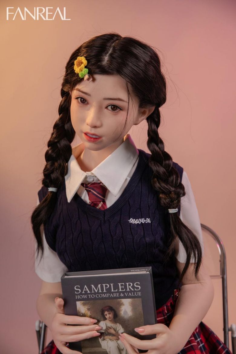 Picture of 153cm/5ft B-cup Silicone Sex Doll – Mo