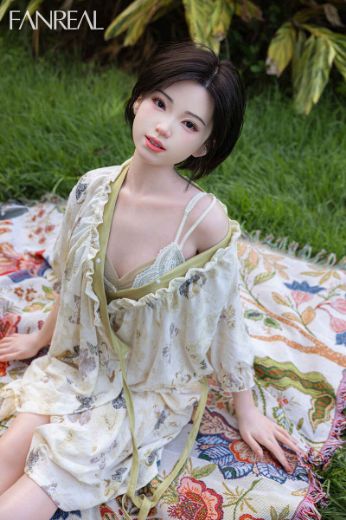 Picture of 153cm/5ft B-cup Silicone Sex Doll – Molly