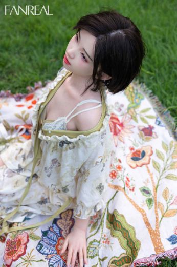 Picture of 153cm/5ft B-cup Silicone Sex Doll – Molly