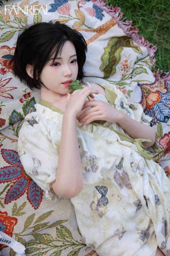 Picture of 153cm/5ft B-cup Silicone Sex Doll – Molly