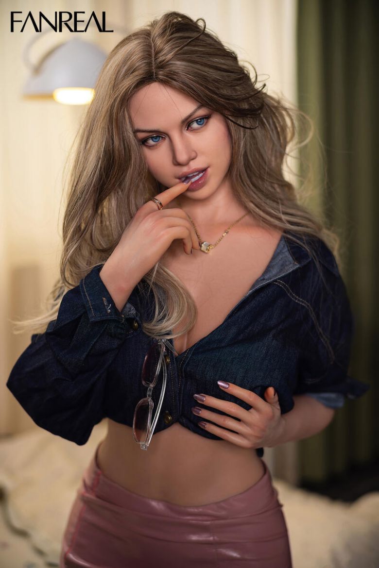 Picture of FanReal Sex Doll 170cm/5ft7 G-cup Silicone Sex Doll – Maria.B