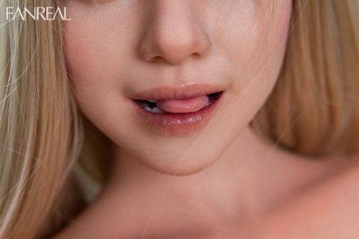 Picture of FanReal Sex Doll T109cm/3ft7 F-cup Silicone Sex Doll Torso – Maria