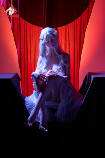 Picture of 165cm/5ft5 F-cup Silicone Sex Doll – Dream (Real Skin Texture Version & Closed-Eye Version)