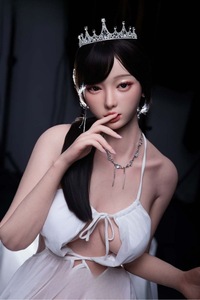 Picture of 169cm/5ft7 D-cup All-In-One Seamless Neck Silicone Sex Doll – 2番の氷