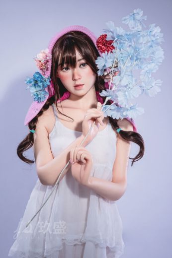Picture of 150cm/4ft11 B-cup Silicone Sex Doll – Enya