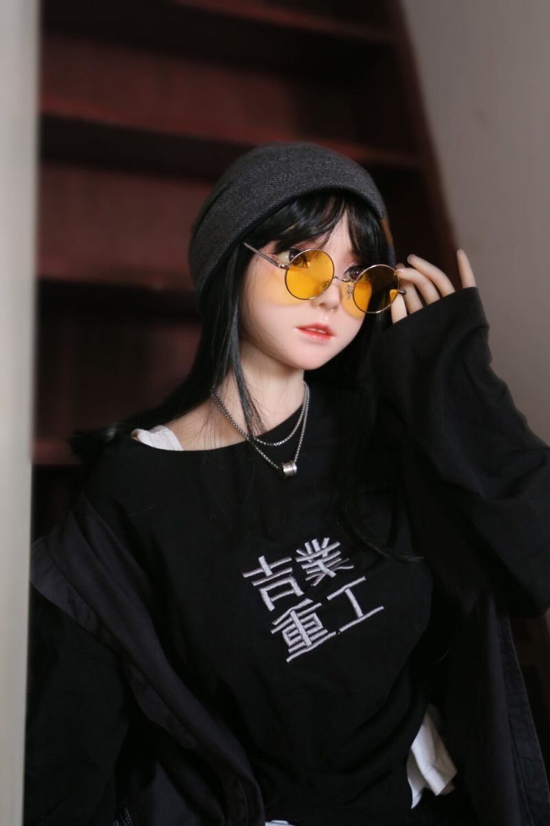 Picture of FUDOLL | 148cm/4ft10 C-cup Silicone Head Sex Doll – Edward