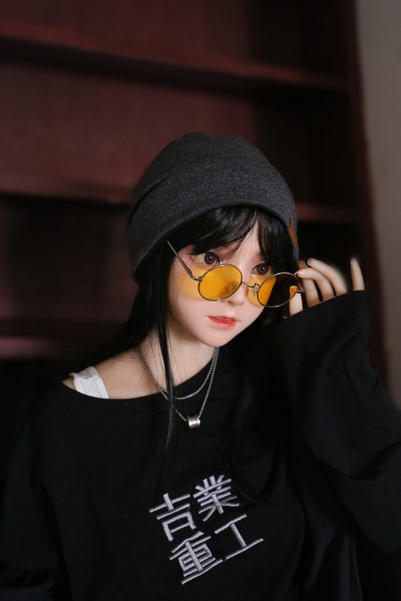 Picture of FUDOLL | 148cm/4ft10 C-cup Silicone Head Sex Doll – Edward