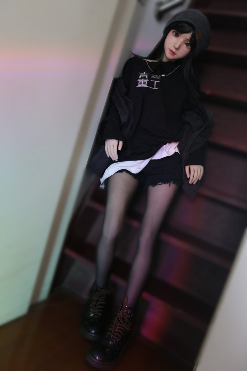 Picture of FUDOLL | 148cm/4ft10 C-cup Silicone Head Sex Doll – Edward