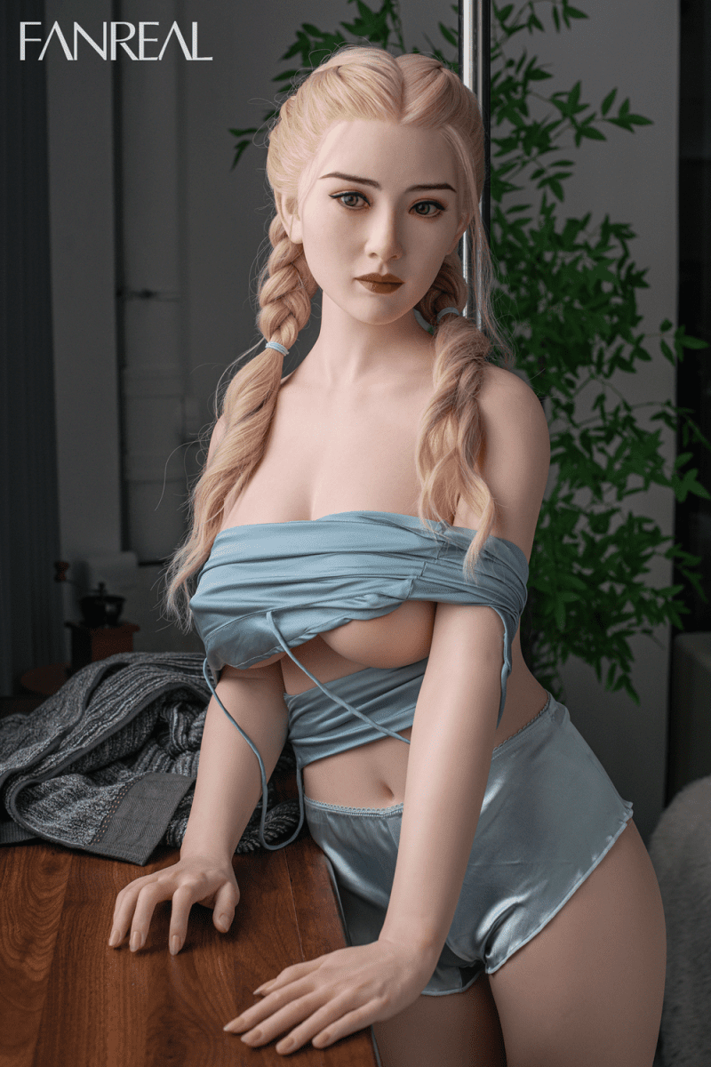 Picture of FanReal Doll 159cm/5ft3 G-cup Silicone Sex Doll – Ling