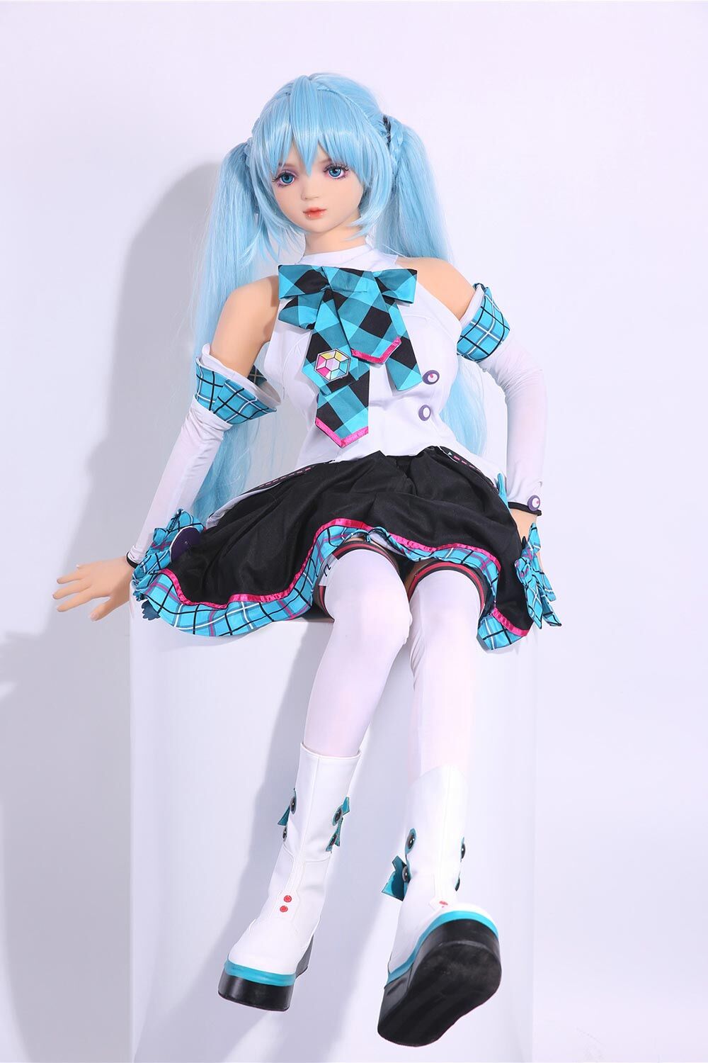 Picture of Qita Tpe Sex Doll 158cm/5ft2 H-cup TPE Sex Doll – Hatsune
