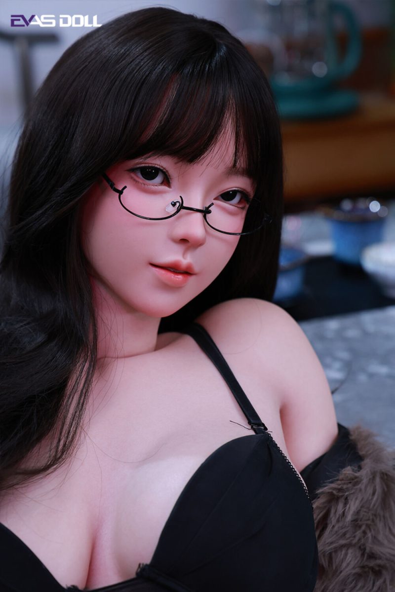 Picture of Evas Doll - 165cm/5ft5 D-cup Silicone Sex Doll – Yili