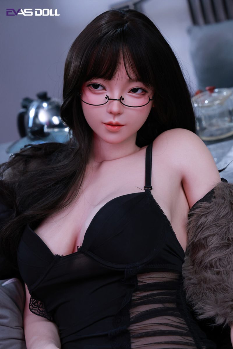 Picture of Evas Doll - 165cm/5ft5 D-cup Silicone Sex Doll – Yili