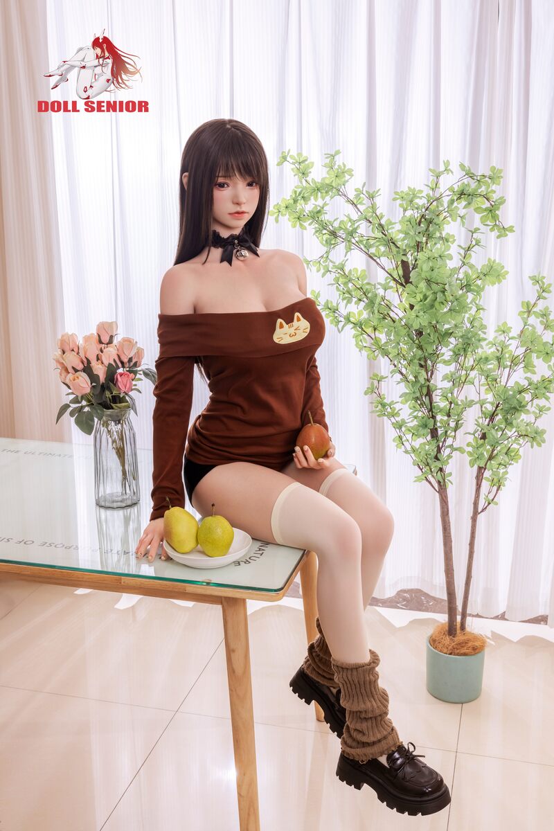 Picture of Doll Senior Hybrid Sex Doll 163cm/5ft4 E-cup Silicone Head Sex Doll – Meixiao