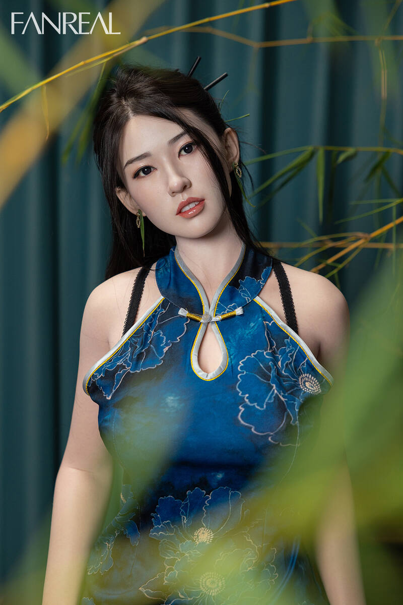 Picture of FanReal Silicone Sex Doll 170cm/5ft7 G-cup Silicone Sex Doll – Fei