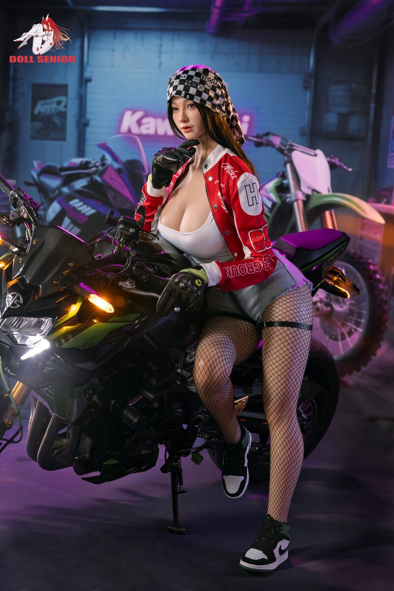 Picture of Doll Senior Silicone Sex Doll 170cm/5ft7 G-cup Silicone Sex Doll – Wuxue (Real Skin Texture Version)