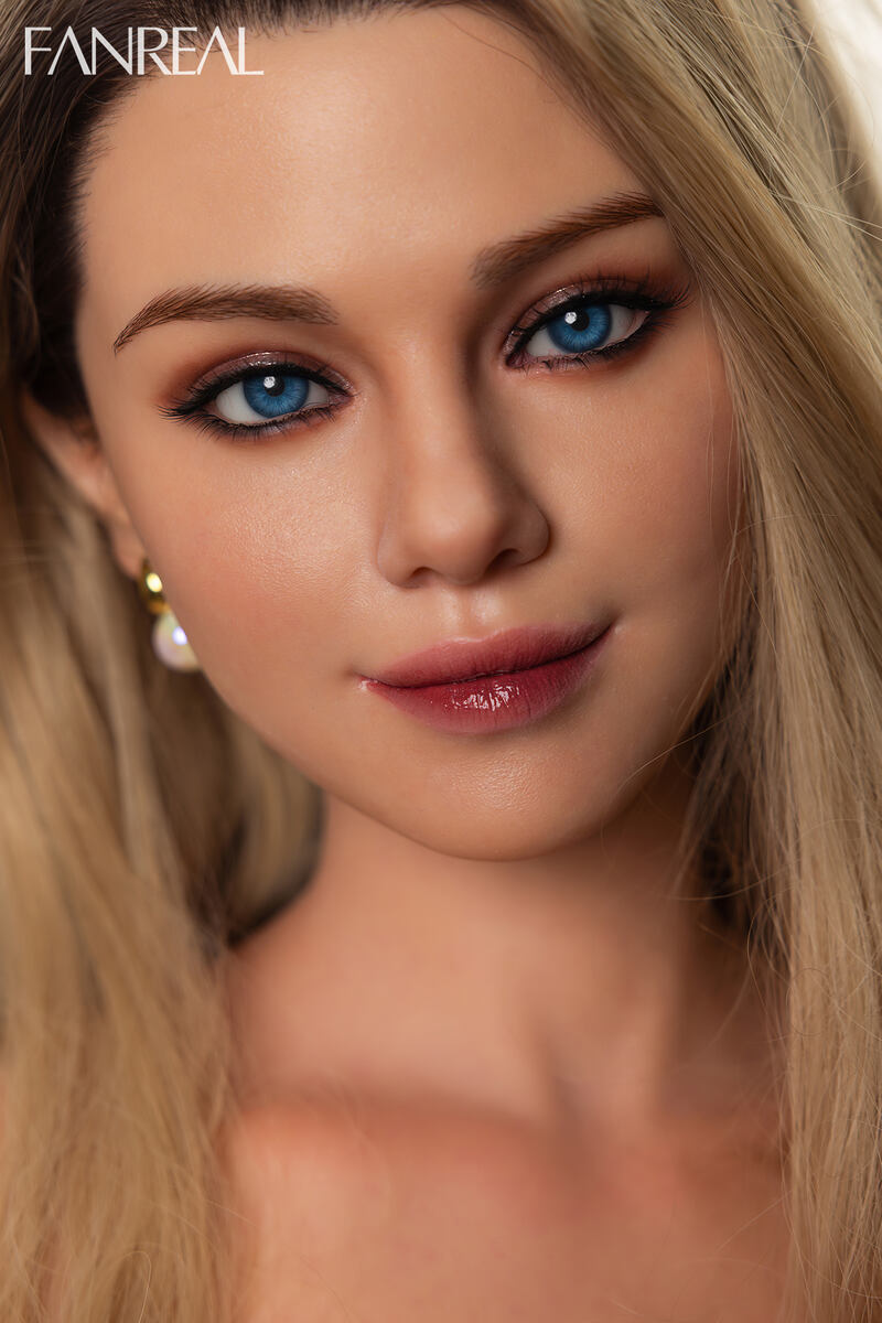 Picture of FanReal Dolls 155cm/5ft1 F-cup Silicone Sex Doll – Maria