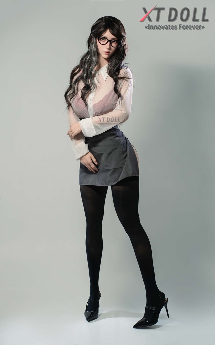 Picture of XT Doll 165cm/5ft5 E-cup Silicone Sex Doll – Lucy