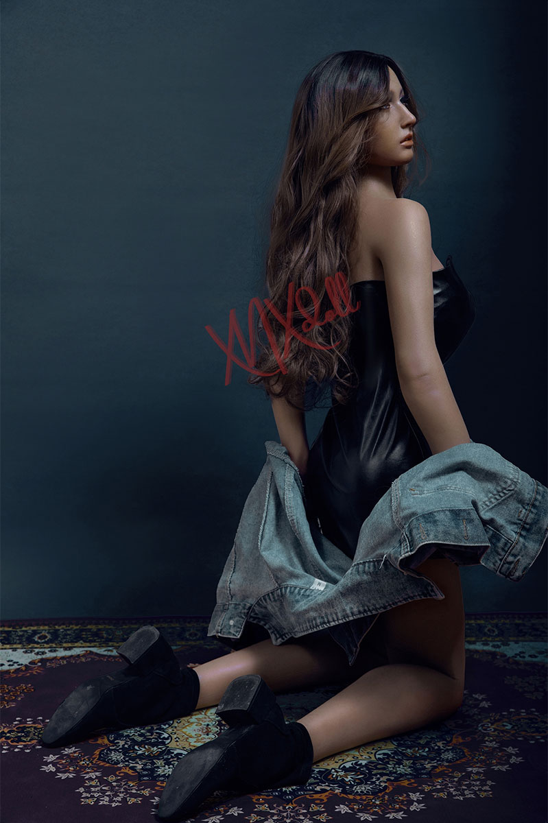 Picture of XNX Sino Doll 164cm/5ft5 H-cup Silicone Sex Doll – Taylor