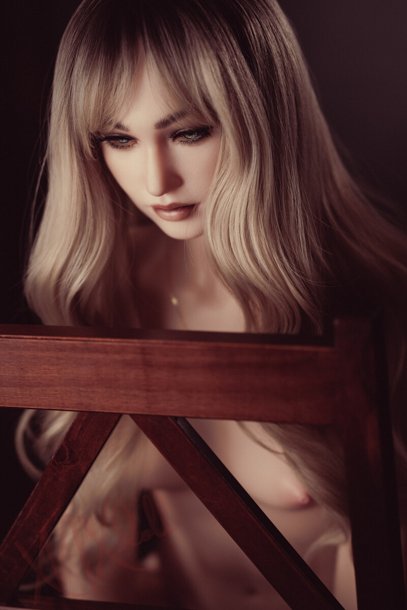 Picture of XNX Sino Doll 160cm/5ft3 B-cup Silicone Sex Doll – Lesley Hugh