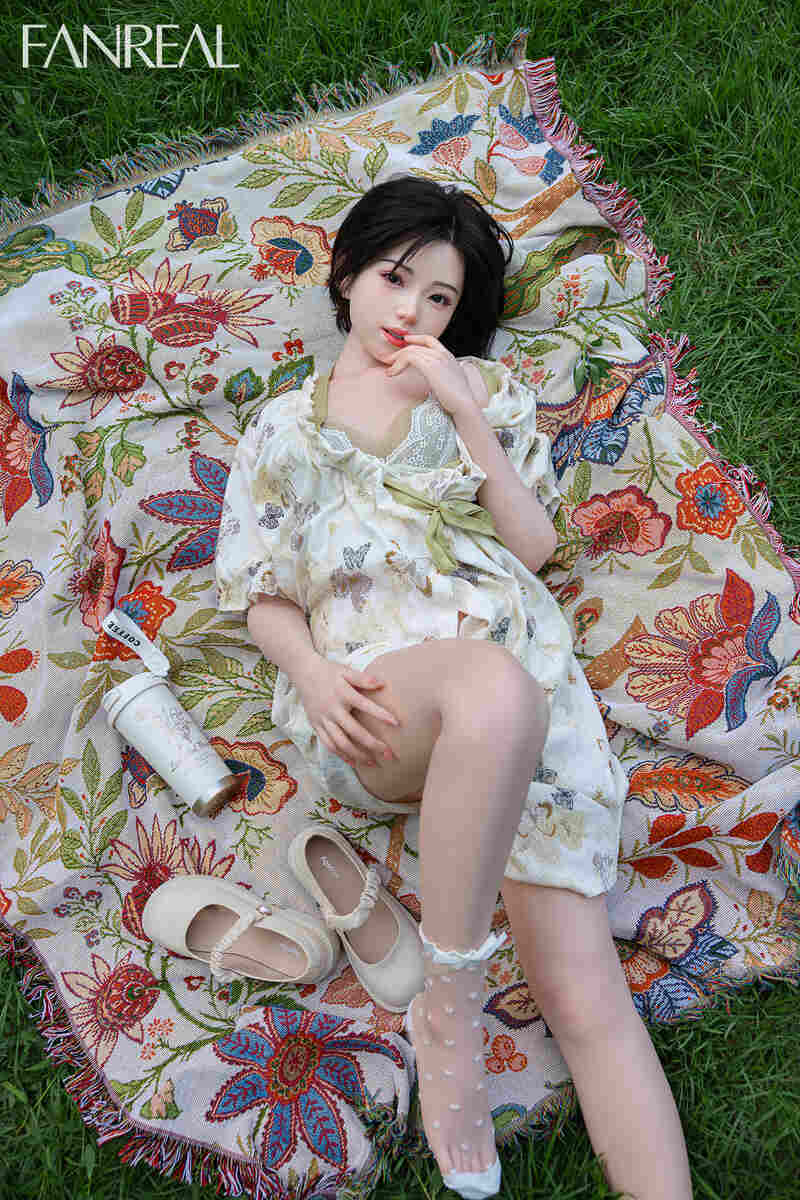 Picture of FanReal Silicone Sex Doll 153cm/5ft B-cup Silicone Sex Doll – Molly