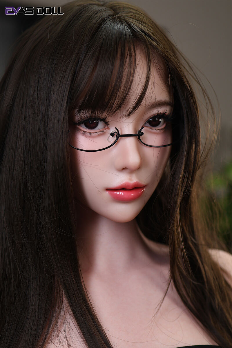 Picture of EvasDoll 180cm/5ft11 H-cup Silicone Sex Doll – Yi Zhi Qi