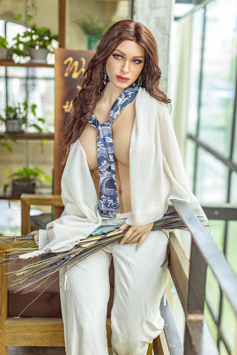 Picture of Starpery Doll 165cm/5ft5 G-cup Silicone Sex Doll – Adele [In Stock | US Only] (W.R. 4.0 Version)