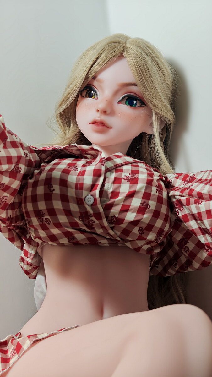 Picture of 148cm/4ft10 Silicone Sex Doll – Jennifer Eden