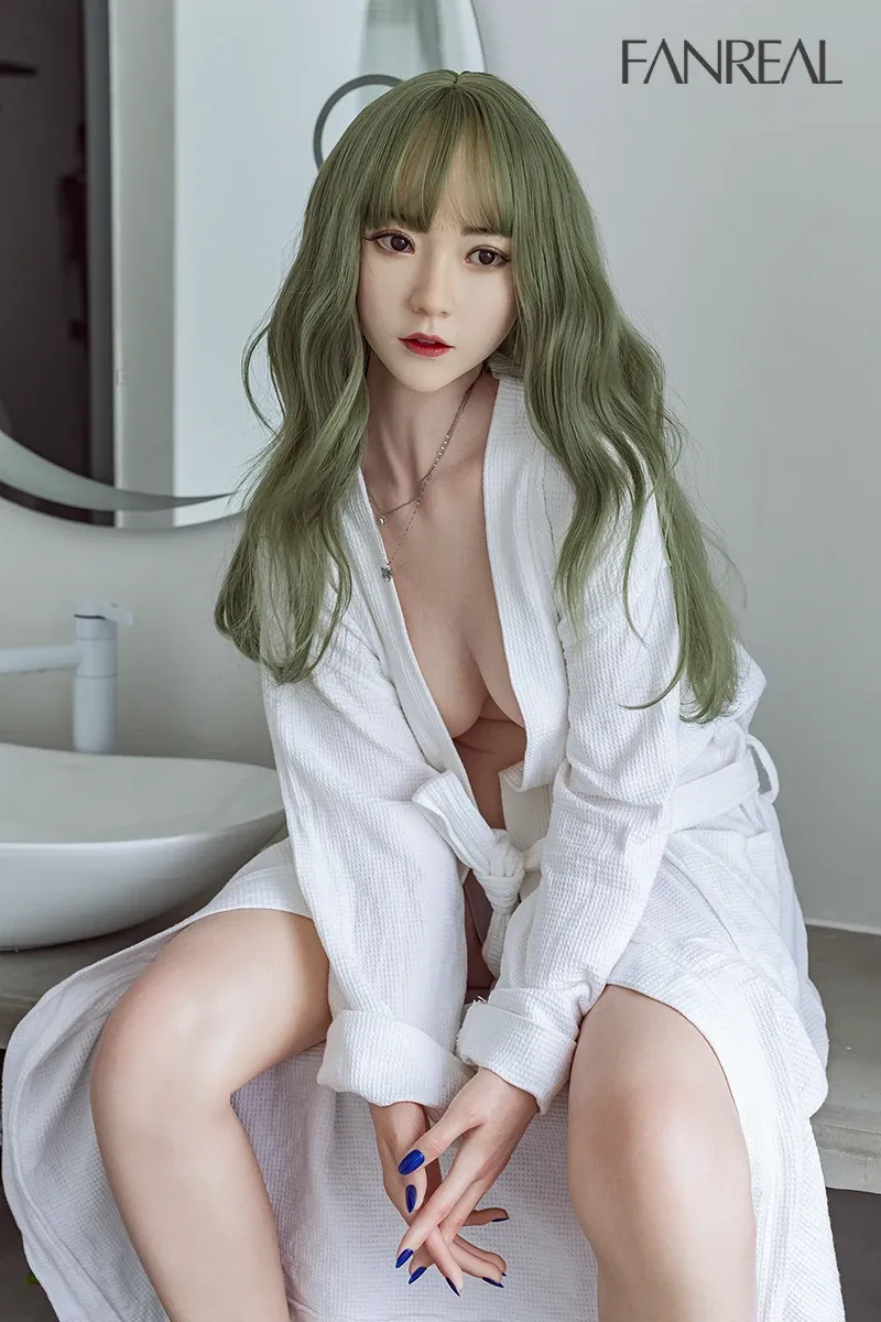 Picture of FanReal 158cm/5ft2 B-cup Silicone Sex Doll - Qian