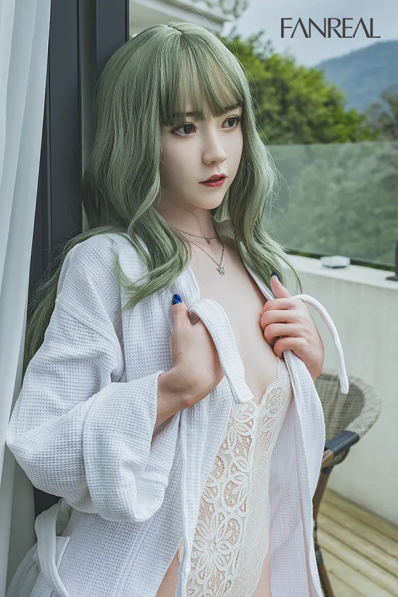 Picture of FanReal 158cm/5ft2 B-cup Silicone Sex Doll - Qian