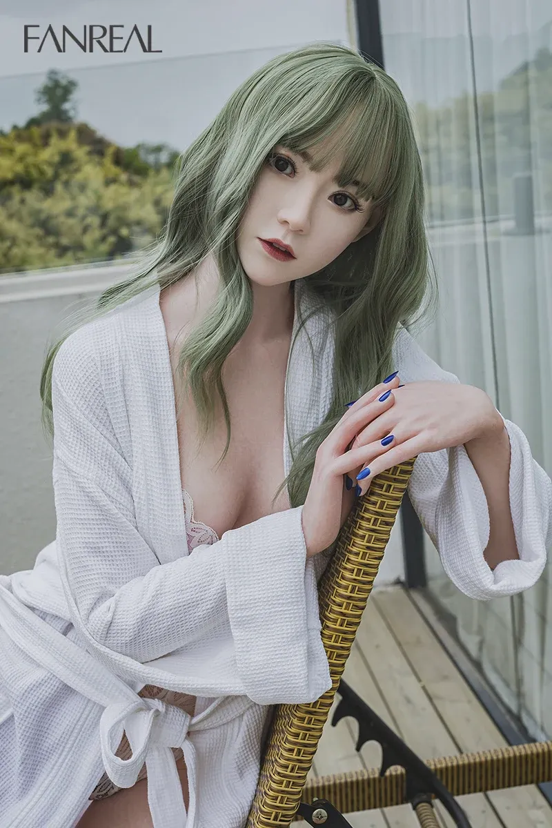 Picture of FanReal 158cm/5ft2 B-cup Silicone Sex Doll - Qian