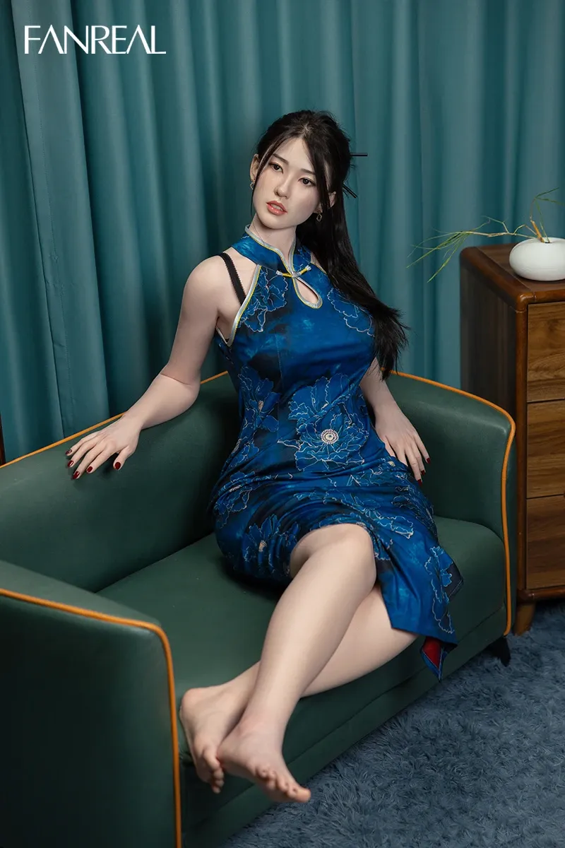 Picture of FanReal Doll 170cm/5ft7 D-cup Silicone Sex Doll - Fay