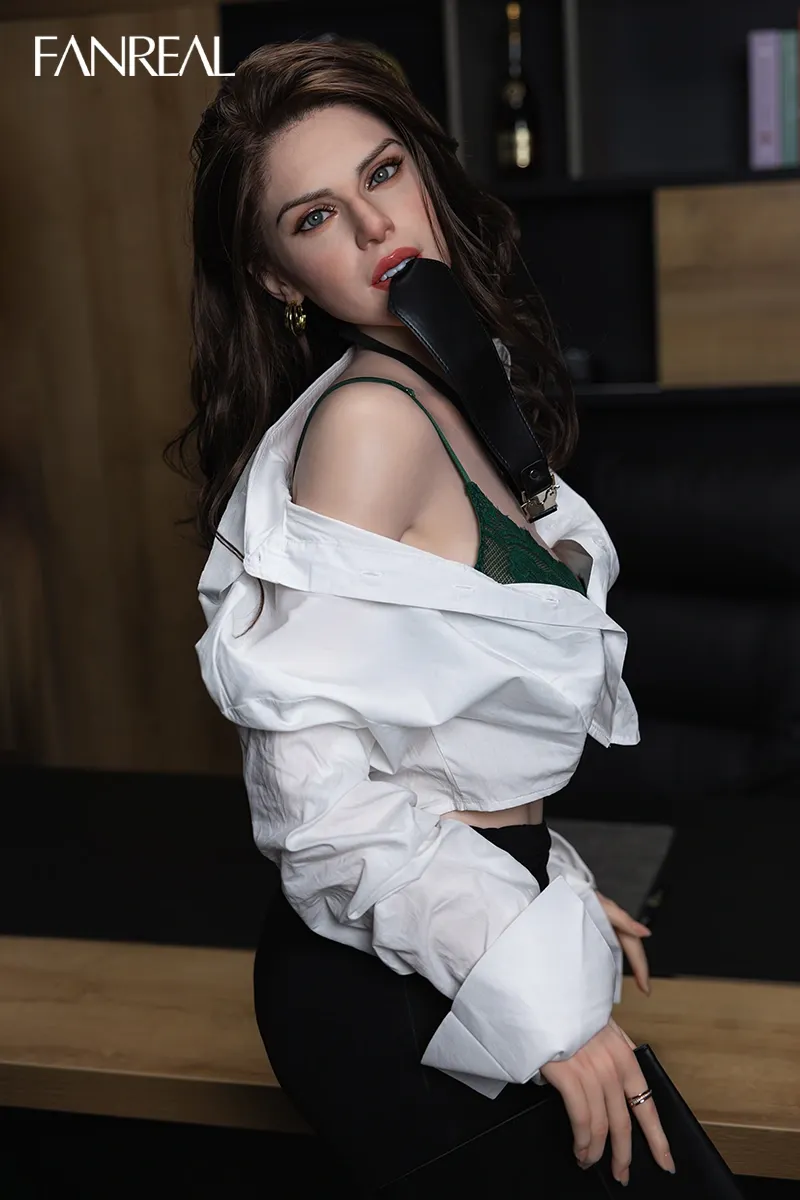 Picture of FanReal Doll 170cm/5ft7 D-cup Silicone Sex Doll - Gina ROS