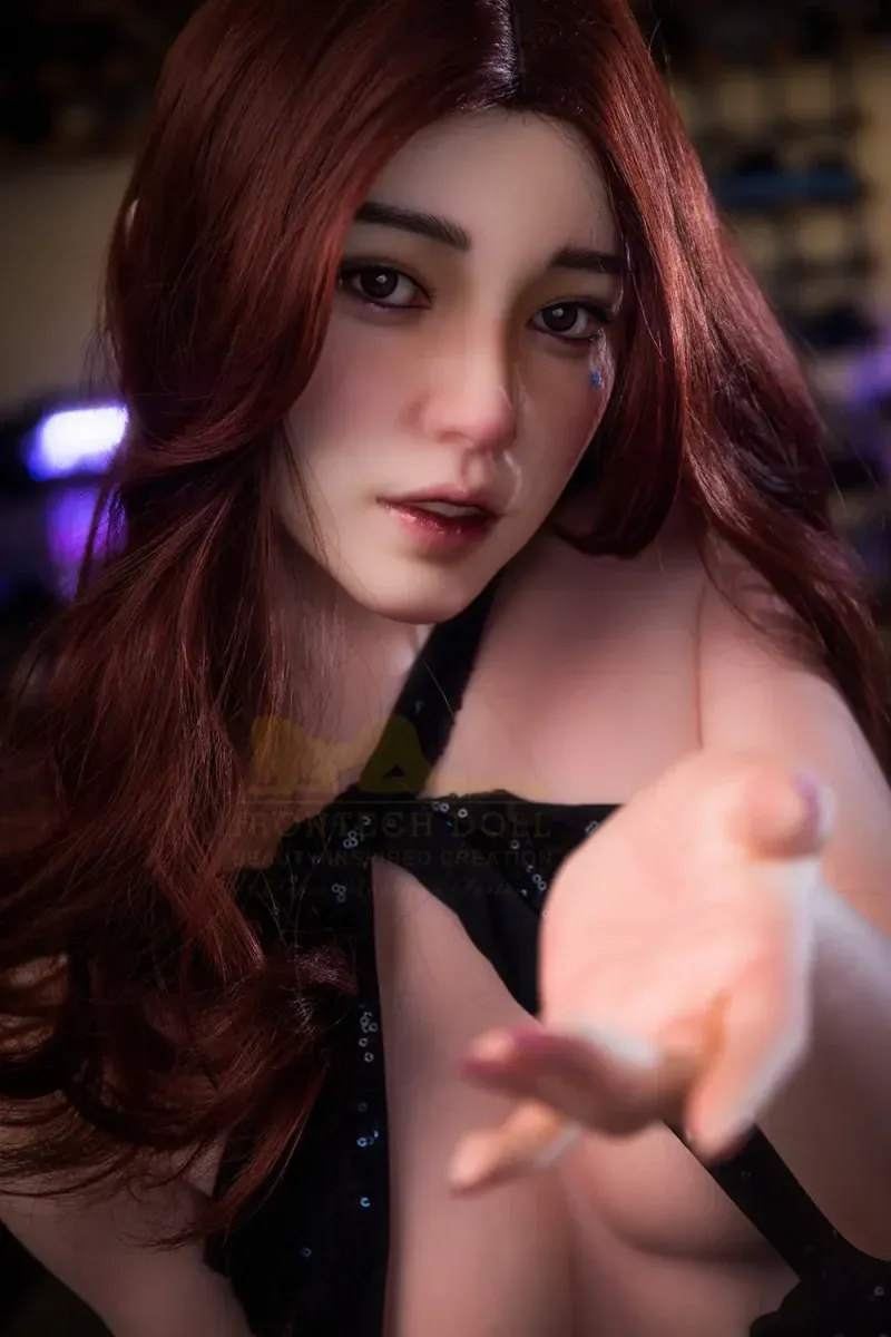 Picture of Irontech Silicone Sex Doll 163cm/5ft4 S42 Lexi