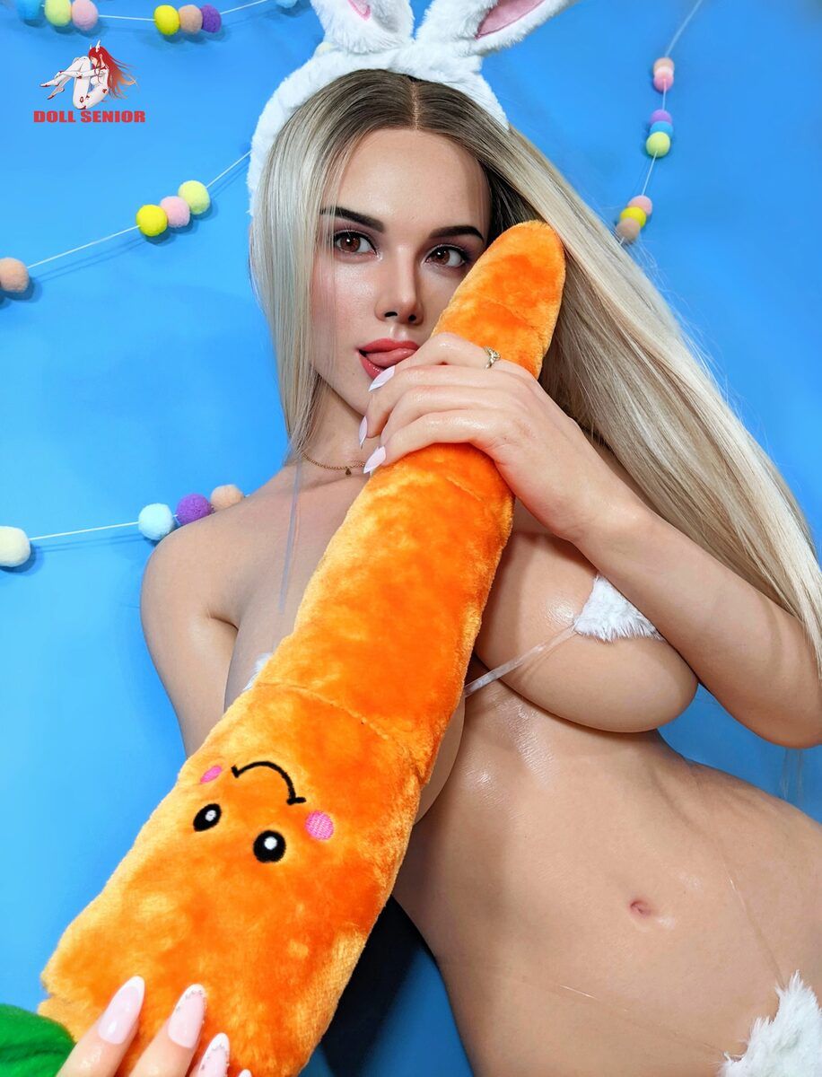 Picture of Doll Senior Doll Senior 165cm/5ft5 F-cup Silicone Sex Doll – Sable (Real Skin Texture Version)