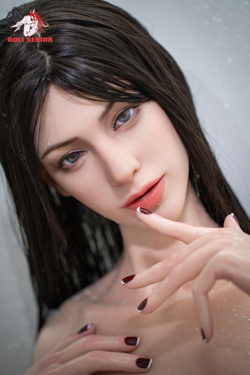 Picture of Doll Senior 170cm/5ft7 G-cup Silicone Sex Doll – Thalia (Real Skin Texture Version)