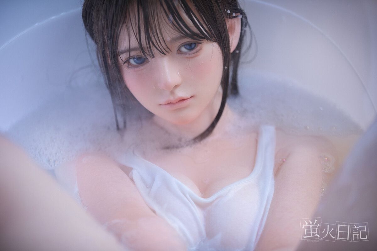 Picture of Firefly Dairy Sex Doll – 159cm/5ft3 F-cup Silicone Sex Doll – Liuli（Bath）