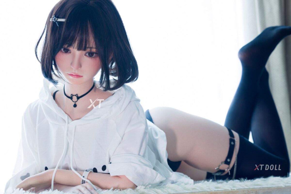 Picture of 157cm/5ft2 D-cup Silicone Sex Doll – Akira