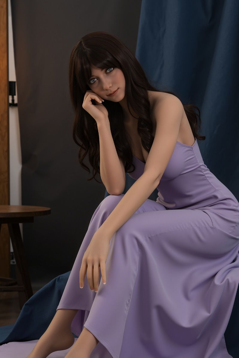Picture of 153cm/5ft H-cup TPE Sex Doll – Sienna