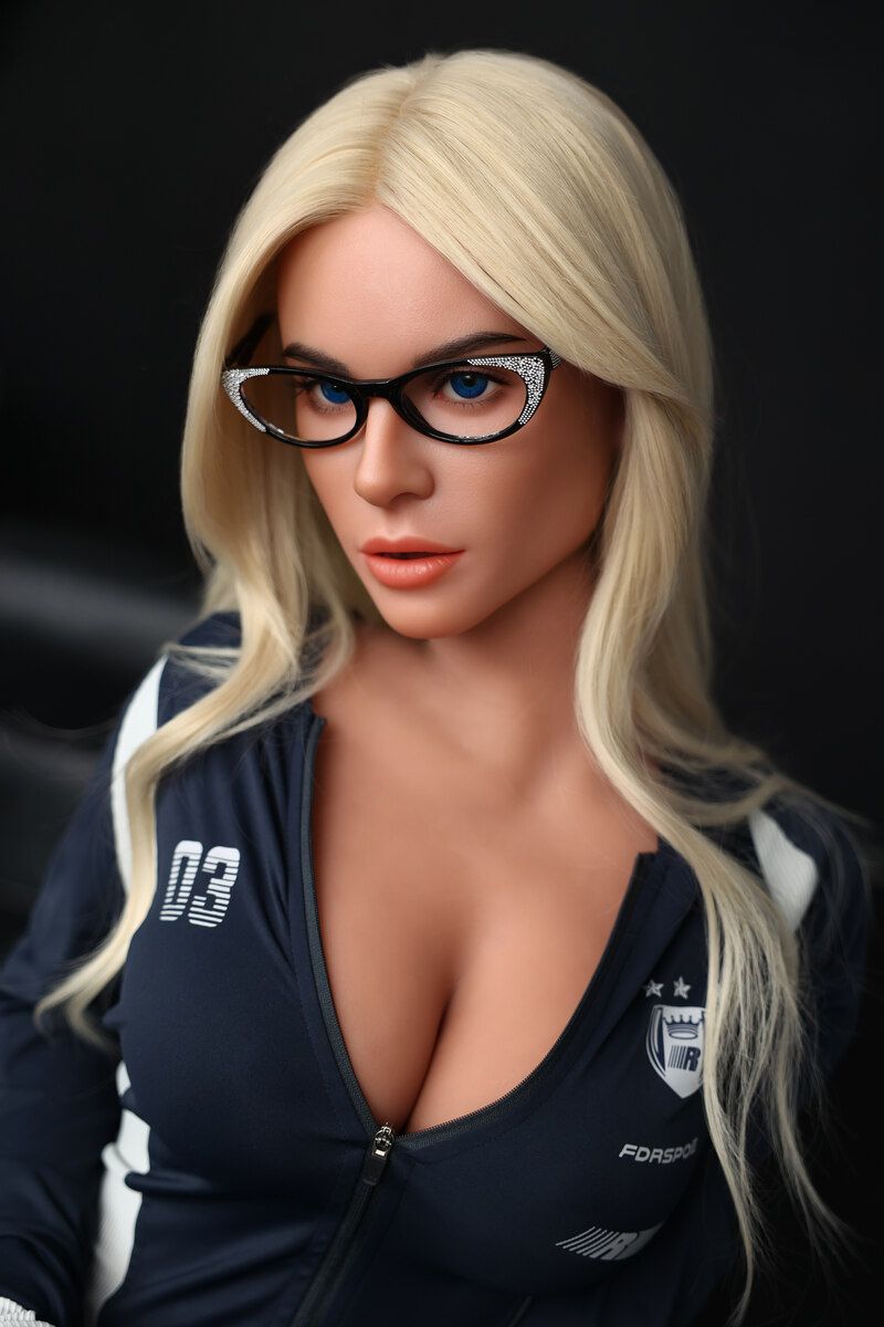 Picture of 164cm/5ft5 F-cup Silicone Head Sex Doll – Crystal