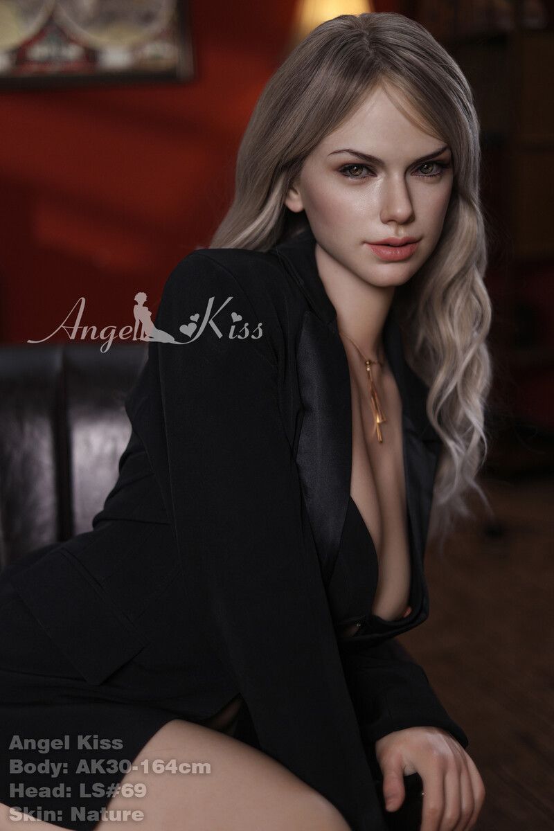 Picture of Angelkiss 164cm/5ft5 H-cup Silicone Sex Doll – Lussia