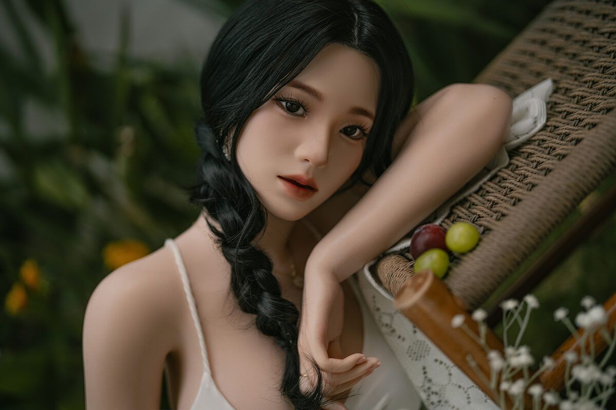 Picture of Sy Dolls 164cm/5ft5 D-cup Silicone Sex Doll – Movable Jaw Head M26