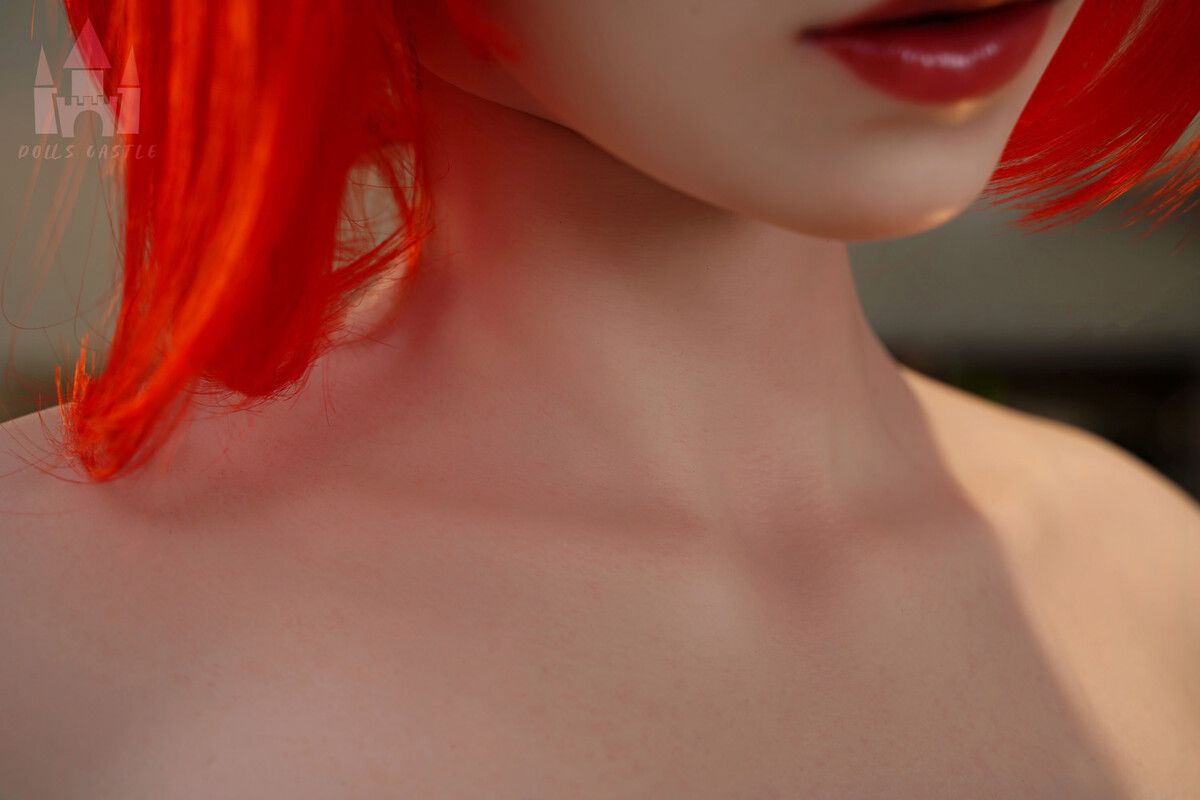 Picture of Dolls Castle 163cm/5ft4 E-cup Silicone Sex Doll – Chelsea