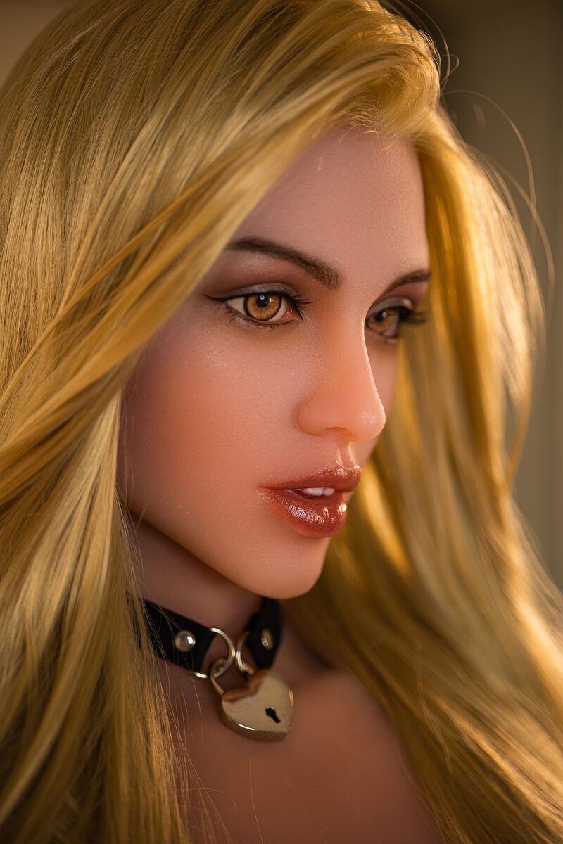 Picture of 161cm/5ft3 D-cup Silicone Head Sex Doll – Elspeth