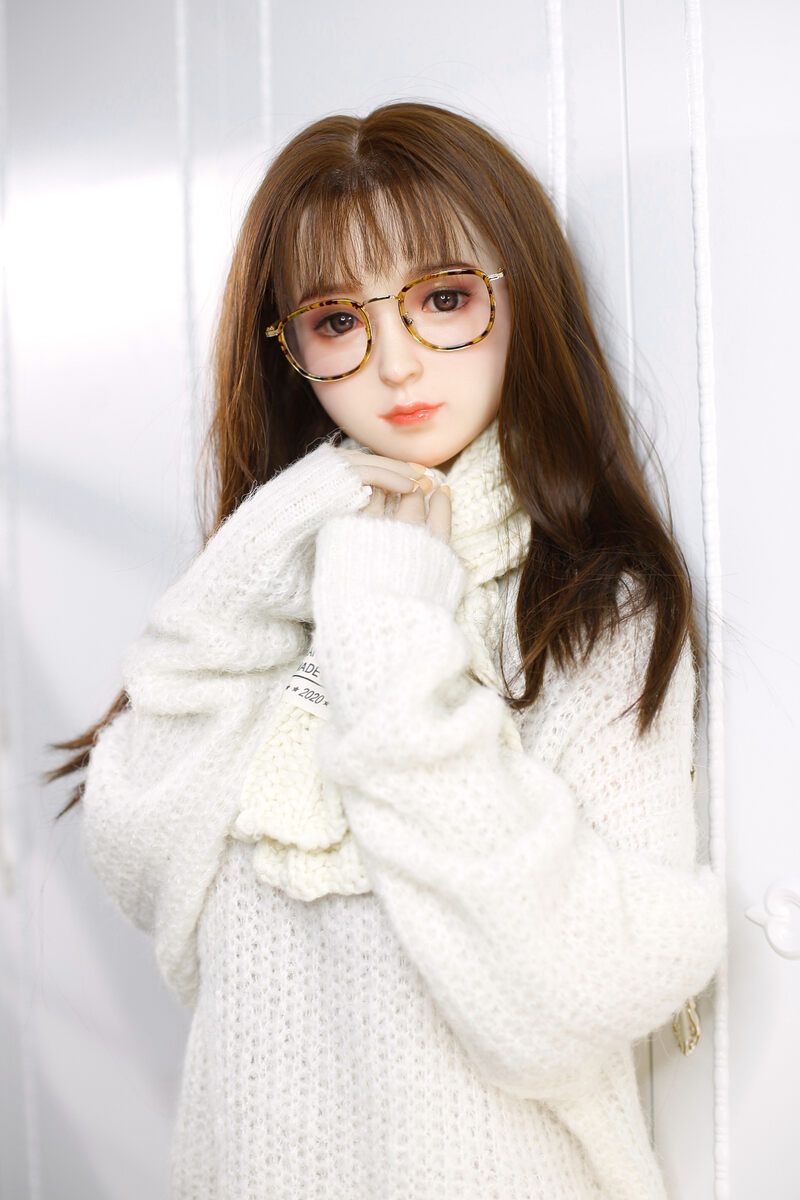 Picture of 148cm/4ft10 B-cup Silicone Head Sex Doll – Cleo