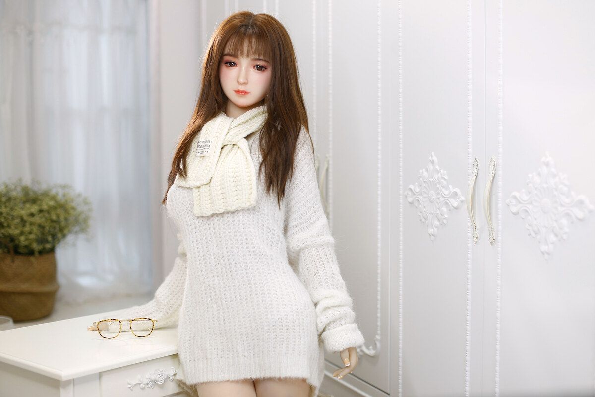 Picture of 148cm/4ft10 B-cup Silicone Head Sex Doll – Cleo