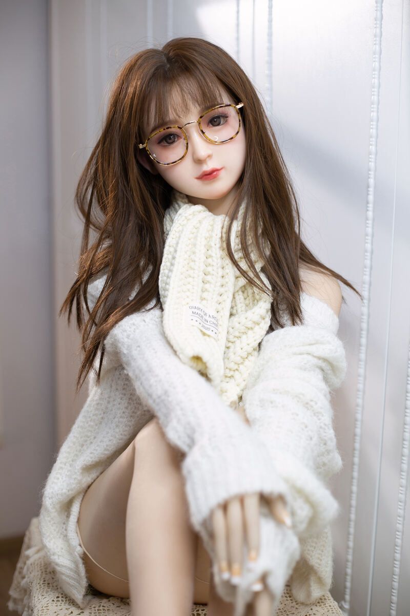 Picture of 148cm/4ft10 B-cup Silicone Head Sex Doll – Cleo