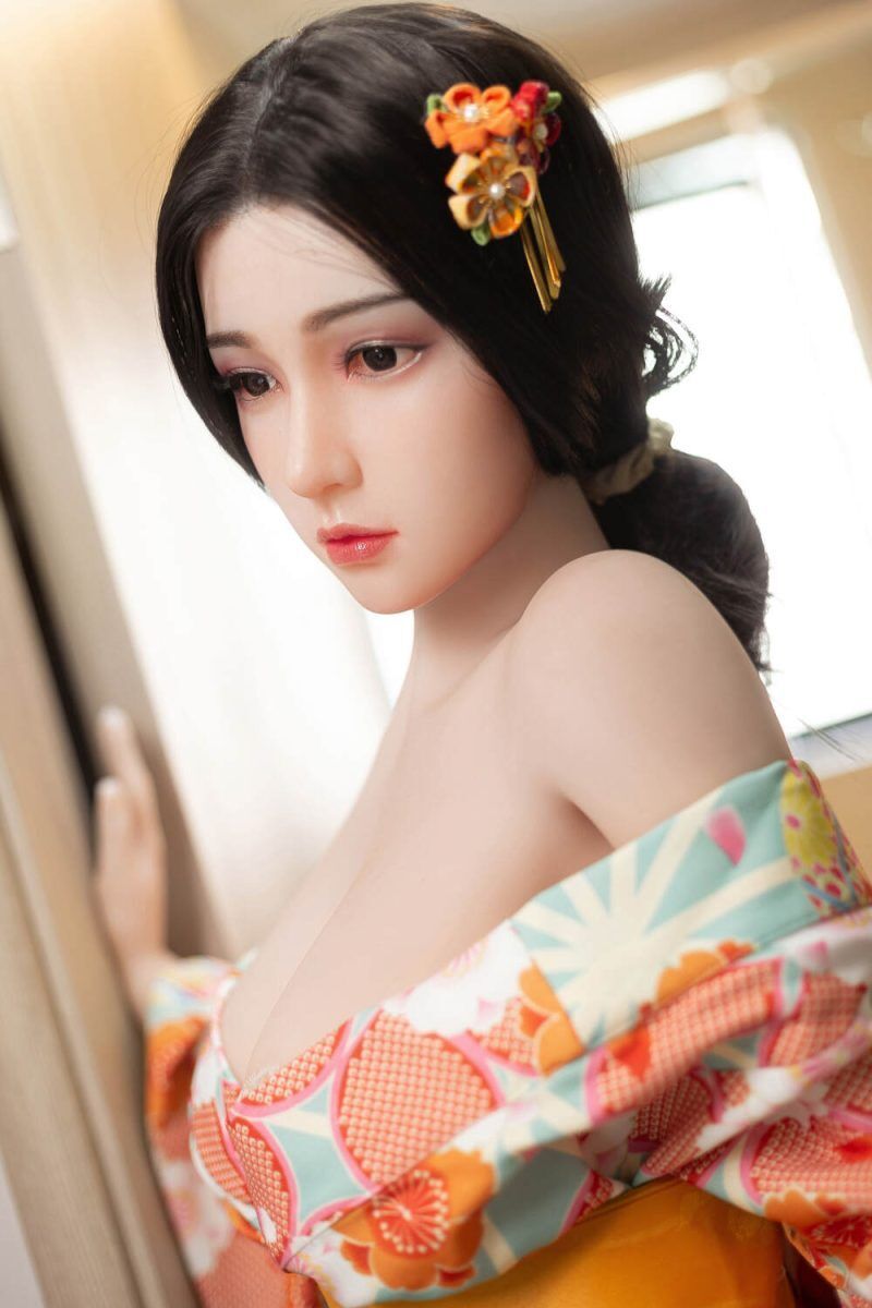Picture of 158cm/5ft2 D-cup Silicone Head Sex Doll – Annette