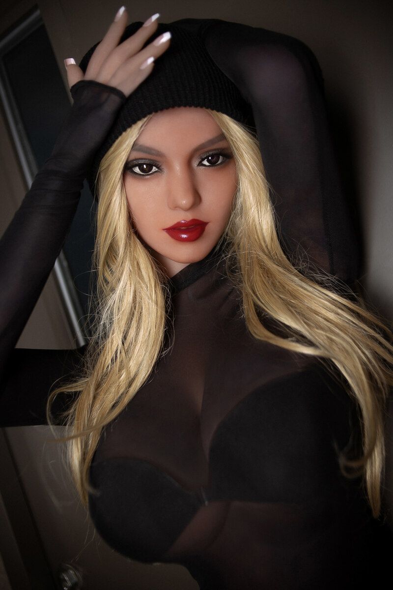 Picture of 148cm4ft10 F-cup TPE Sex Doll – Kent Bush