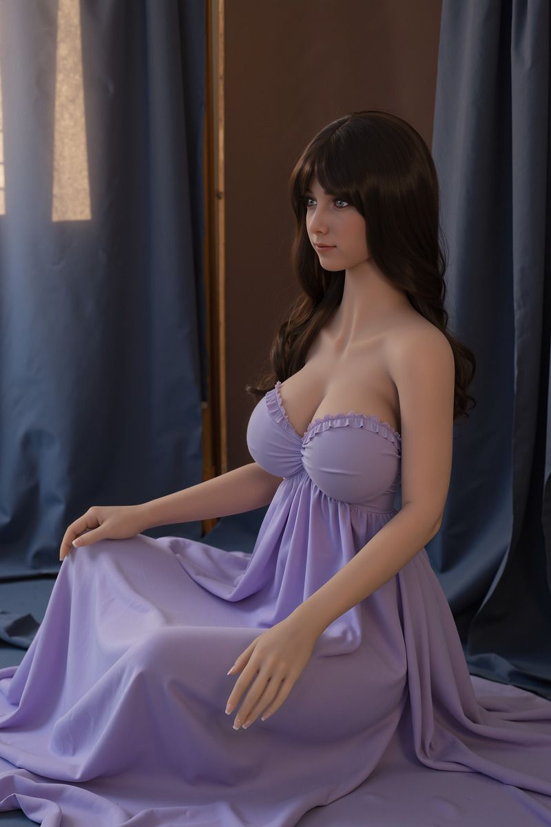 Picture of 153cm/5ft H-cup TPE Sex Doll – Sienna